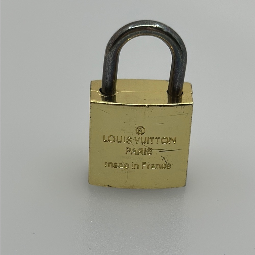 VINTAGE LOUIS VUITTON LOCK 100% AUTHENTIC​